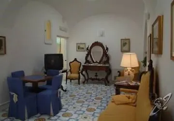 Toro فندق