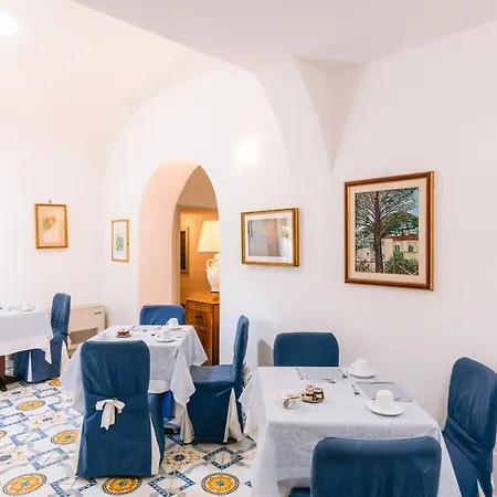 Hotel Toro 3*