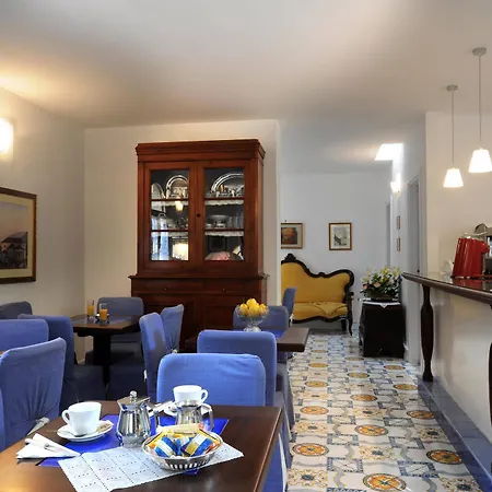 Toro Hotel 3*